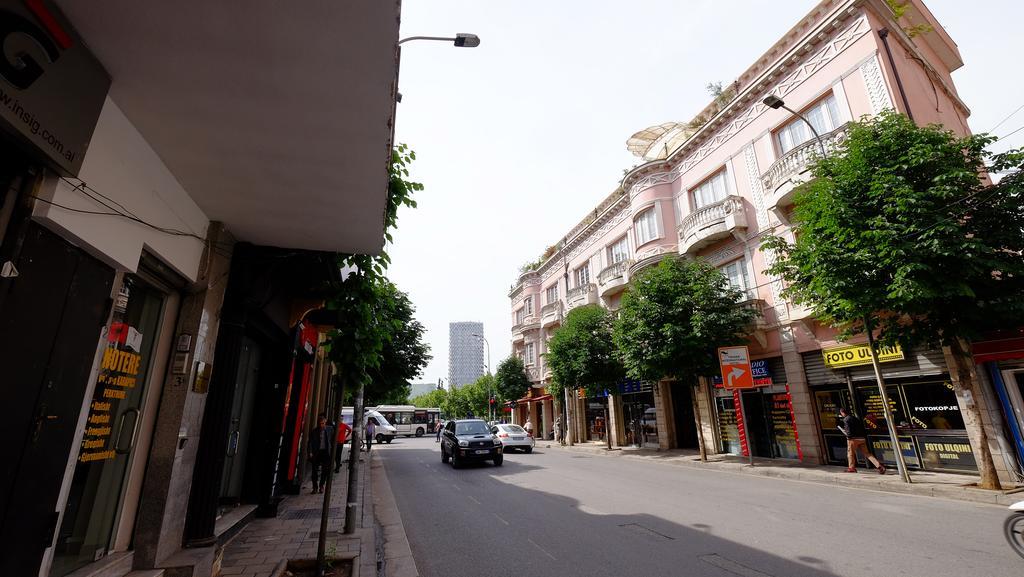 Galeria Apartment 地拉那 外观 照片