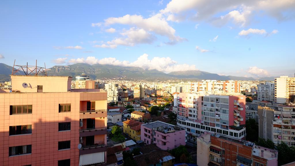 Galeria Apartment 地拉那 外观 照片